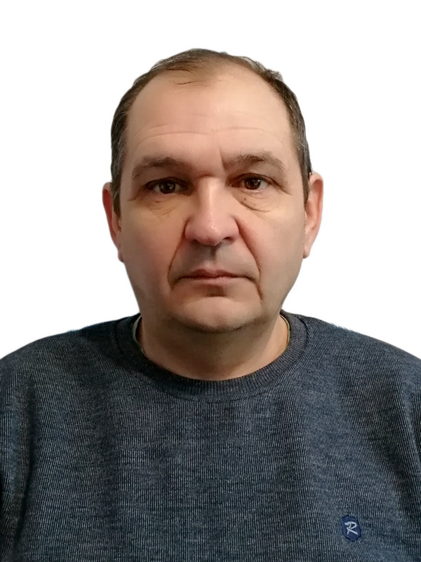 Петухов Юрий Геннадьевич.